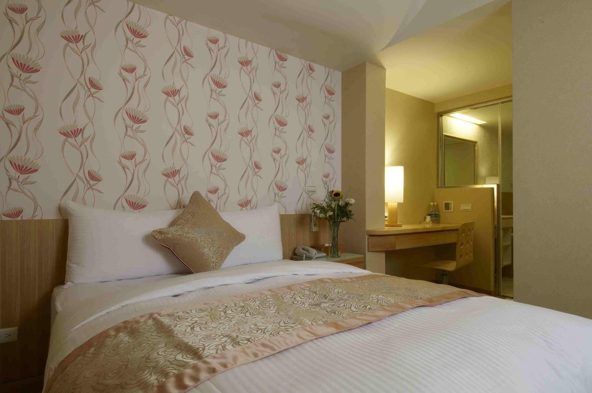 Hotel Color Banciao Dış mekan fotoğraf